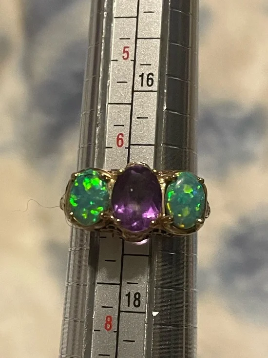 Vintage 10K Gold Opal and Amethyst  Ring size 7 - Picture 9 of 13